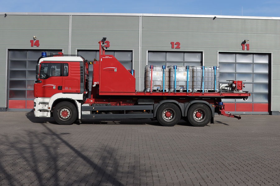 Abrollbehälter Sondereinsatz